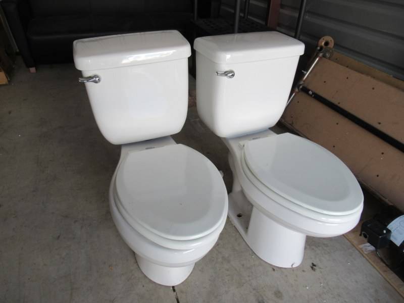 lot 10 image: PROFLO TOILETS