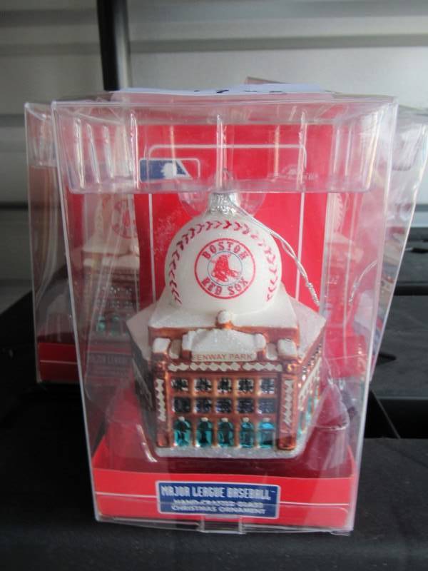 lot 19 image: MLB CHRISTMAS ORNAMENTS