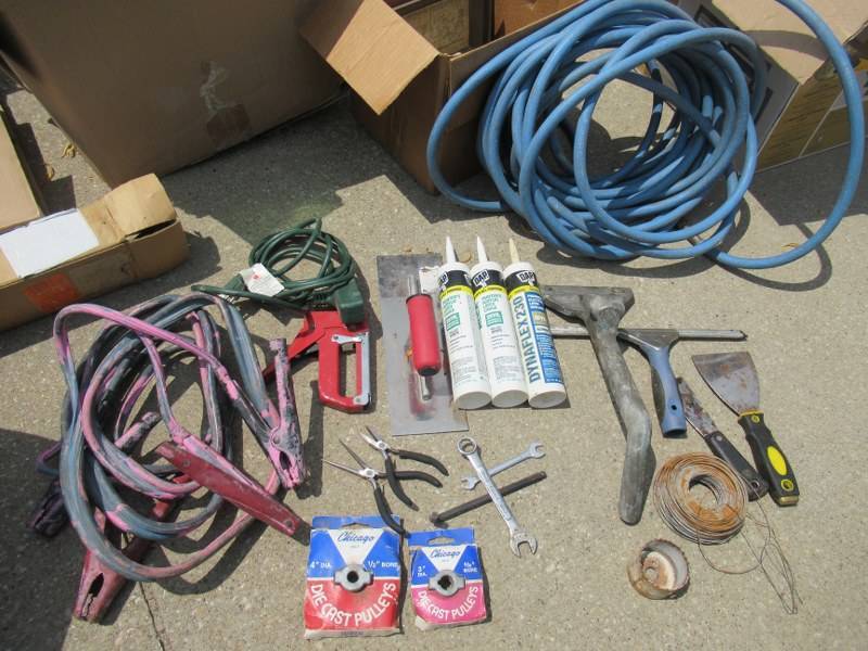 lot 26 image: TOOLS