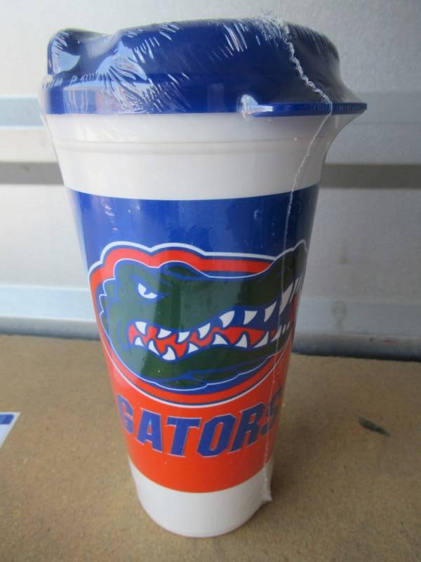 lot 40 image: WHIRLEY TRAVEL TUMBLER