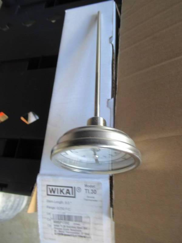 lot 82 image: THERMOMETER