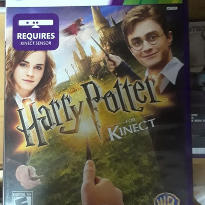 lot 5 image: XBOX KINECT HARRY POTTER