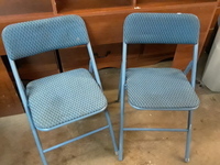 lot 34 image: 2 PADDED FOLDING CHAIRS