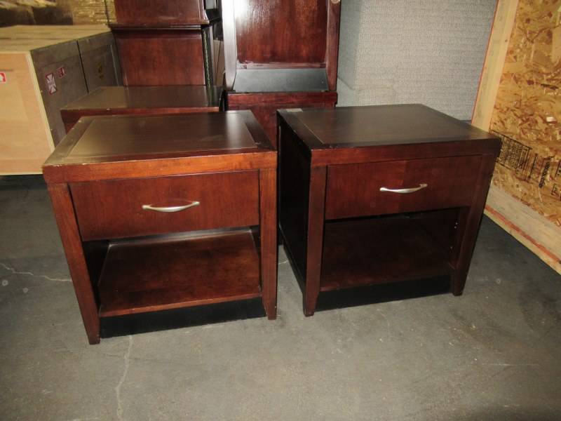 lot 30 image: MARTINSVILLE NIGHTSTANDS