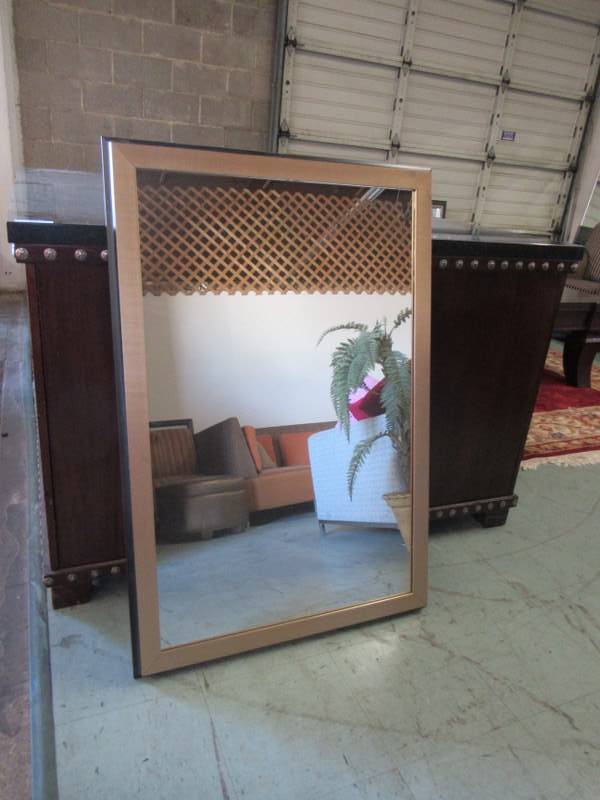 lot 107 image: MIRRORS