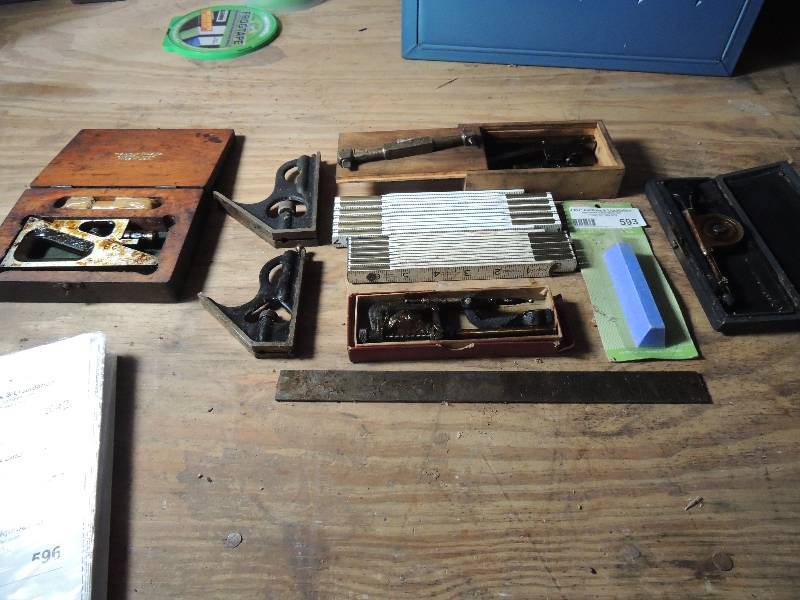 lot 593 image: T - SQUARES, METAL MARKERS, MACHINISTS SQUARE & MACHINISTS TOOLS