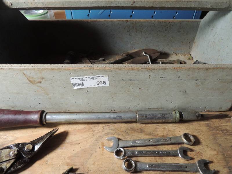 lot 596 image: TIN SNIPS, METAL SISSORS, WRENCHES, CLAMPS
