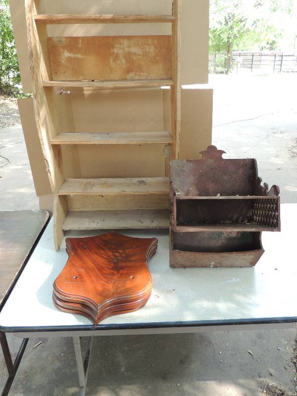 lot 615 image: Wooden display with 6 shelves comes with ready to display trophies and display mounts