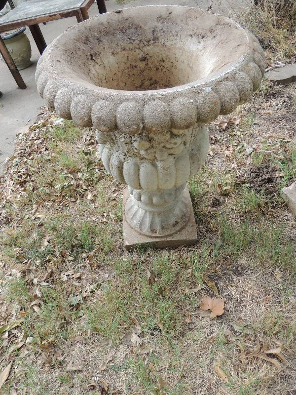 lot 632 image: CONCRETE FLOWER POT - 28H  12D