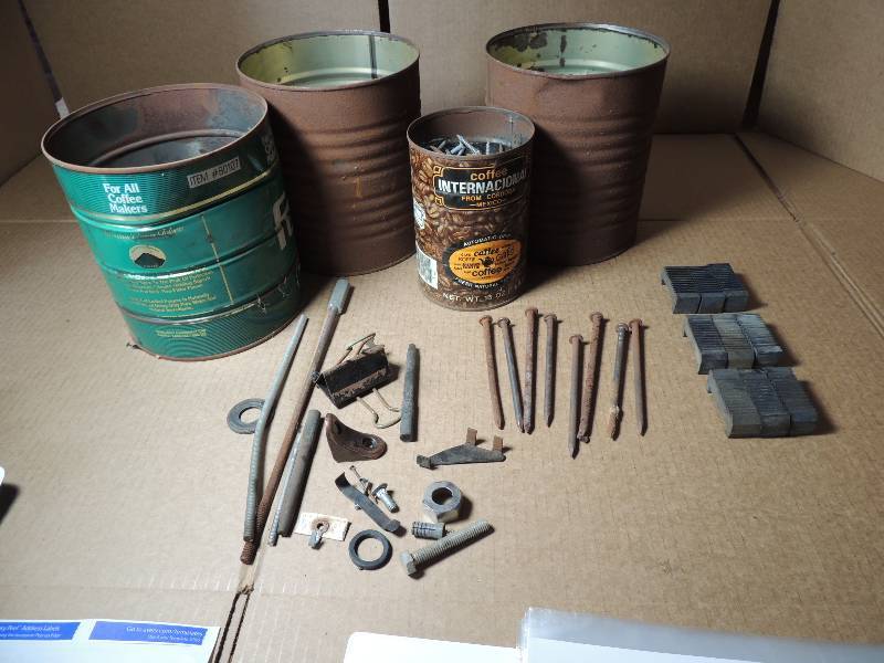 lot 525 image: 3Large Coffee Cans of screws, bolts, washers, etc.