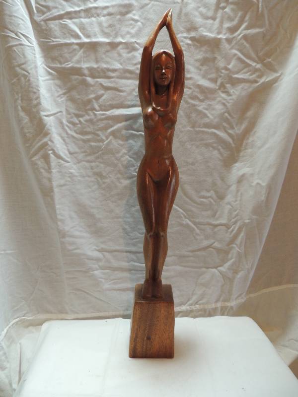 lot 301 image: Wood carved Woman Nude Lina Vizcarra- Oandasan Philippines   28 H