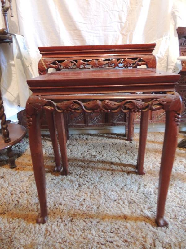 lot 281 image: 2 nesting tables wood 25 x 20 x 15 and 22 x 17 x 12 one leg has been repaired ( see pic )