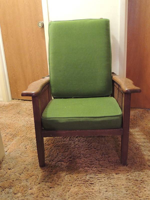 lot 317 image: Antique Easy Chair  -Adjustable slant back has original adjustable rod - 938H X 29W X 34D)  Don�t miss this one, I believe I would