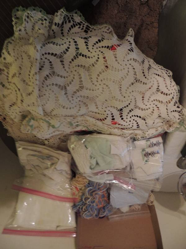lot 318 image: Doilies, scarves, and set of cross stich napkins