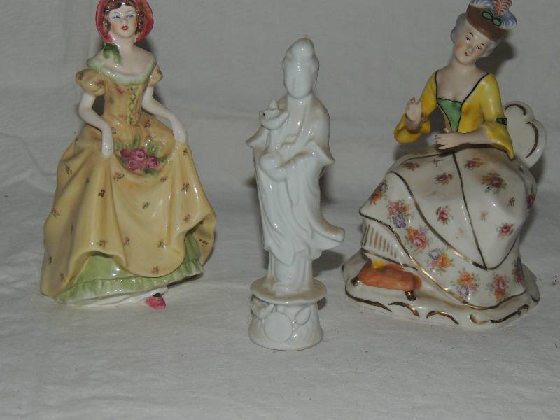 lot 354 image: 2 Victorian ladies 1 is coalport,  1 west germany and   white ceramic Japanese lady