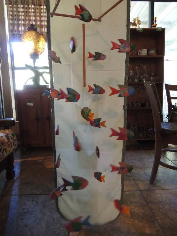 lot 403 image: Fish Mobile Multicolor fish 44L X 8 X 8  VERY COLORFUL