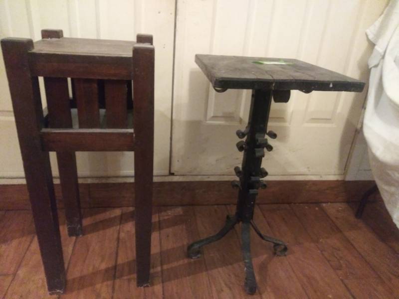 lot 402 image: 2 wooden plantfern stands  27 x 14 x 16,  29x  12 x  12