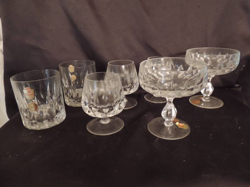 lot 54 image: Nachtmann Bleikristall 24% Bavarian Crystal-12 high balls, 12 brandy snifters, 12 sherry glasses
