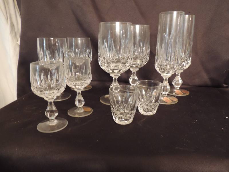 lot 55 image: Nachtmann Bleikristall 24% Bavarian Crystal-12 Champagne, 11 cordial, 12 Port Wine, 12 wine short,  6 shot