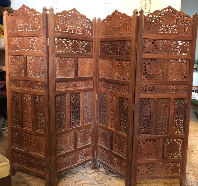 lot 679 image: CARVED  WALNUT WALLROOM SCREEN - LEAF MOTIF - 48 H X 60W  QTY 2