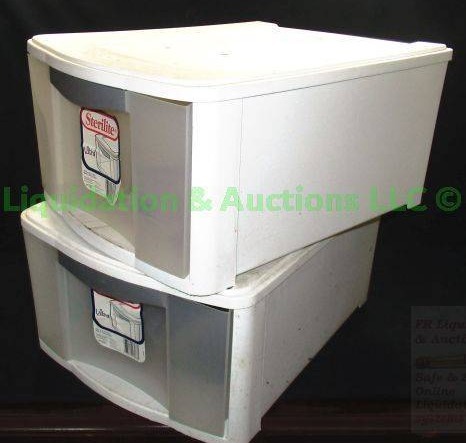lot 33 image: Sterilite single drawer storage boxes