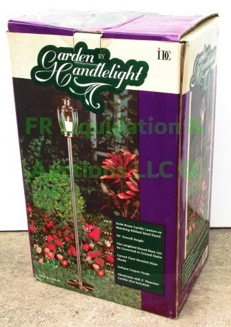 lot 39 image: Garden candlelight brass candle lantern on stand