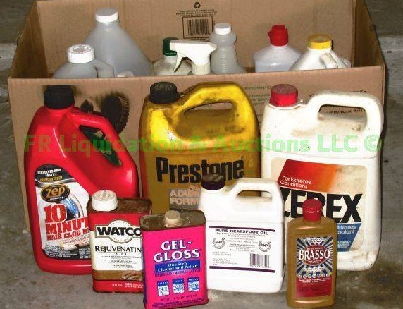 lot 78 image: Assorted automotive chemicals