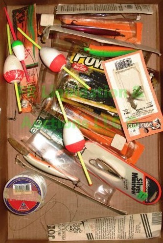 lot 92 image: Assorted fishing lures