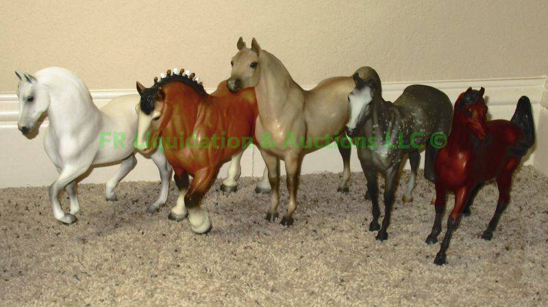 lot 123 image: Breyer model horses (5)