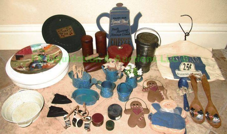 lot 134 image: Assorted home decor as shown