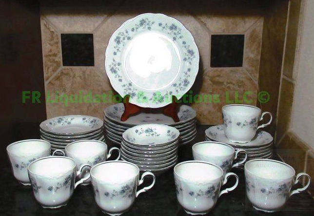 lot 173 image: Johann Haviland Bavaria Germany Footed Cup & Saucer Set Blue Garland pattern