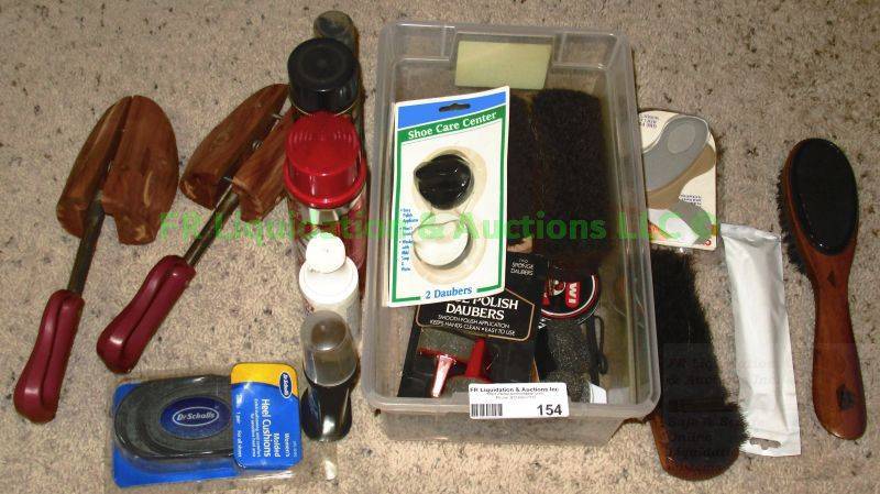lot 154 image: Shoe shine supplies as shown