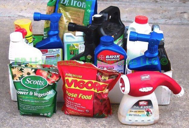 lot 155 image: Assorted gardening chemicals