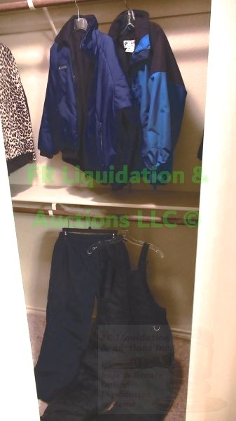 lot 181 image: Columbia & Swiss Alps winter jacket and insulated pants set