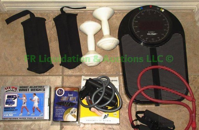 lot 186 image: Assorted exercise gear