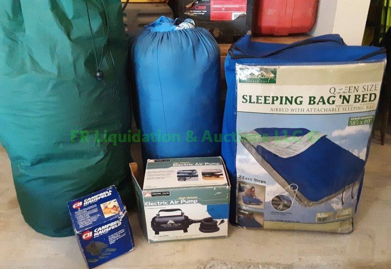 lot 205 image: Camping gear