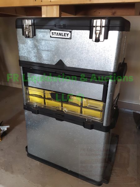 lot 204 image: Stanley stack-able tool box