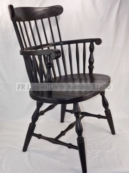 lot 50 image: Furniture