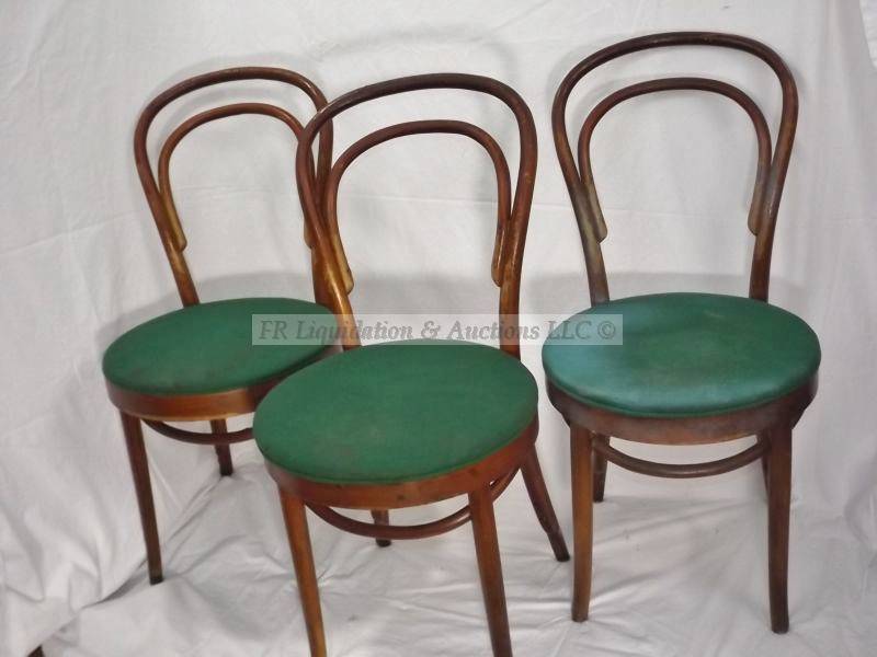 lot 55 image: Furniture