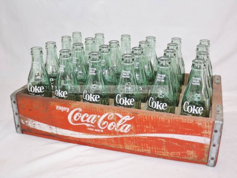 lot 70 image: Coca Cola
