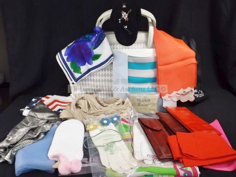 lot 80 image: Clothing and accessories