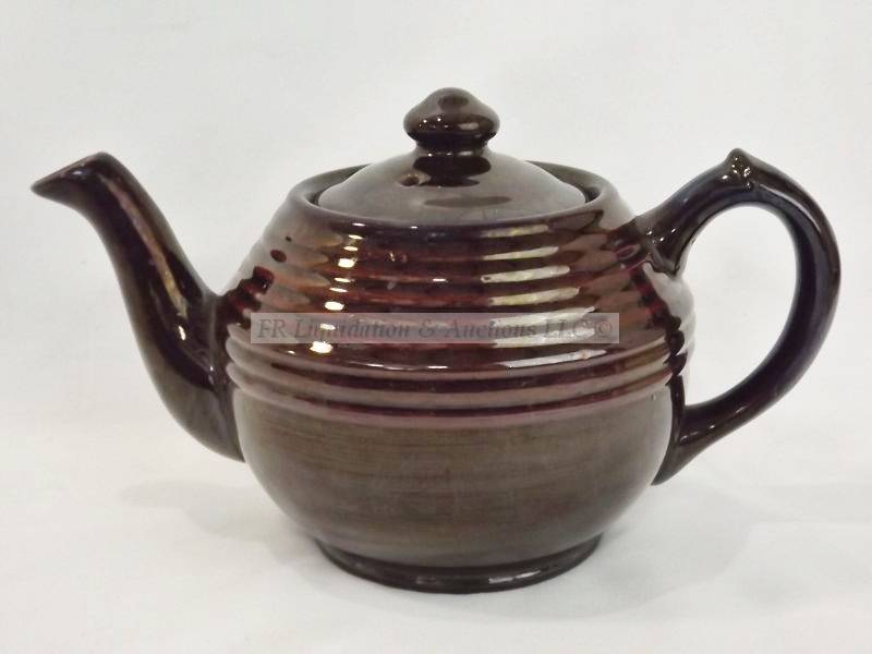 lot 96 image: Collectables
