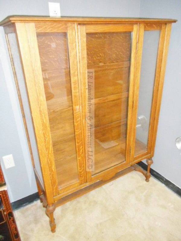 lot 123 image: Antiques