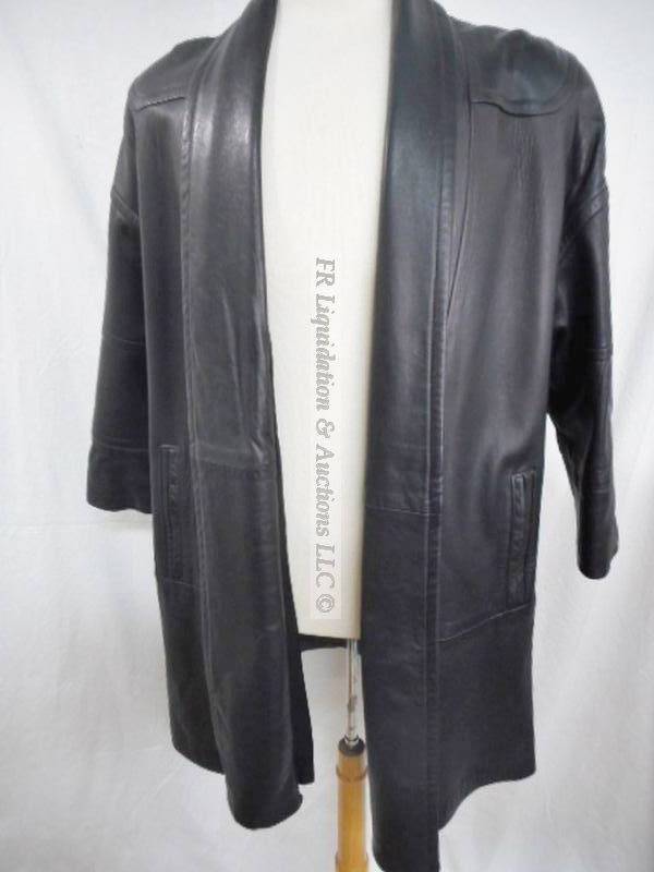 lot 134 image: Leather jacket