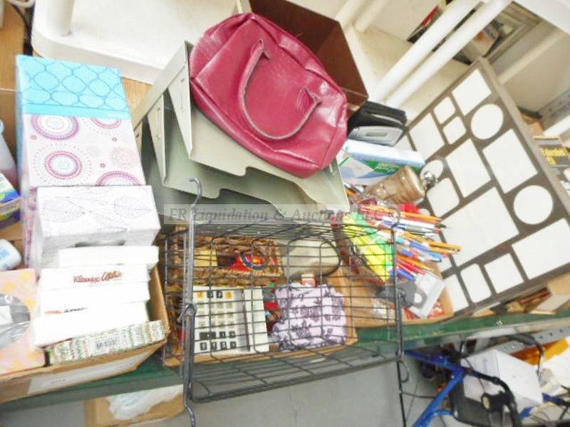 lot 100 image: Office supplies