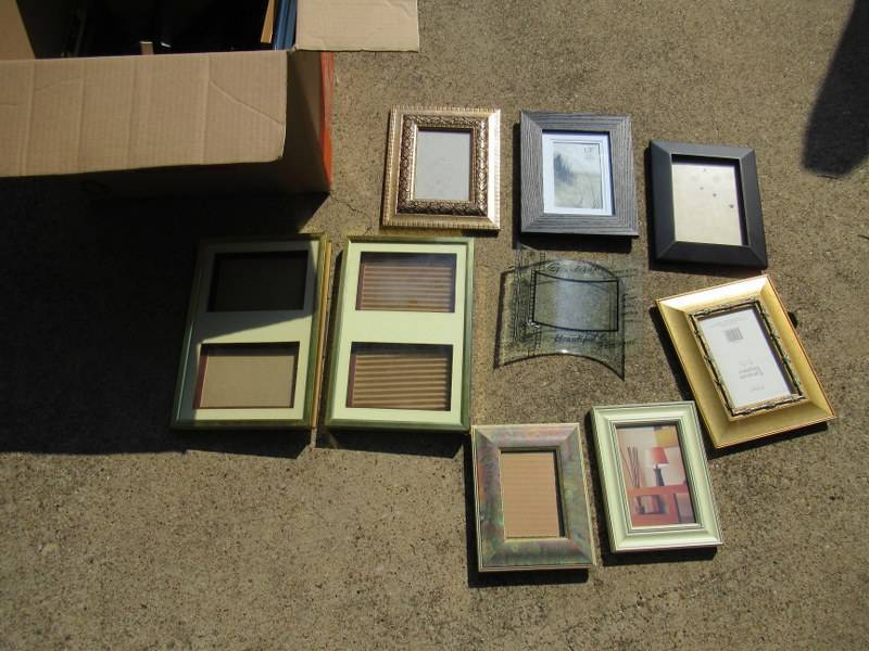 lot 9 image: HOUSEWARES