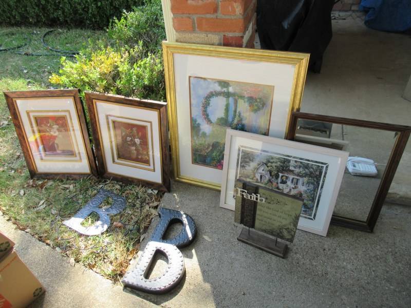lot 14 image: HOME DCOR