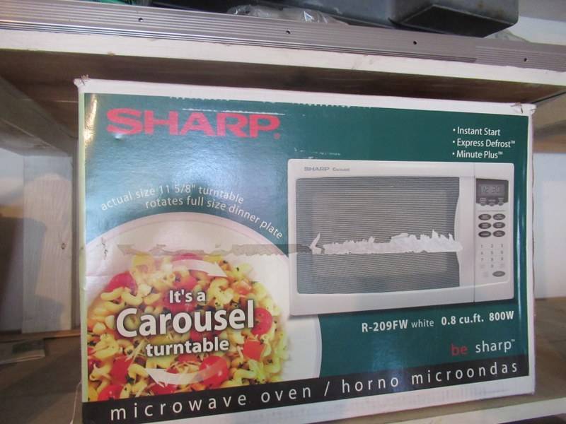 lot 33 image: APPLIANCE