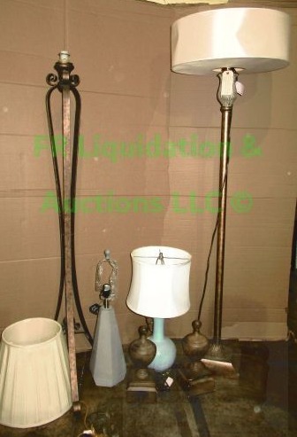 lot 23 image: Assorted occasional lamps as shown