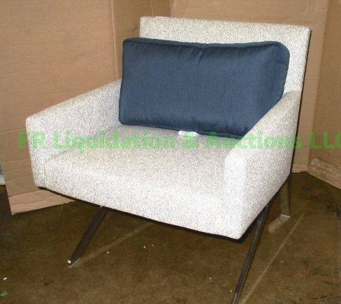 lot 79 image: B & B Italia modern theme lounge chair